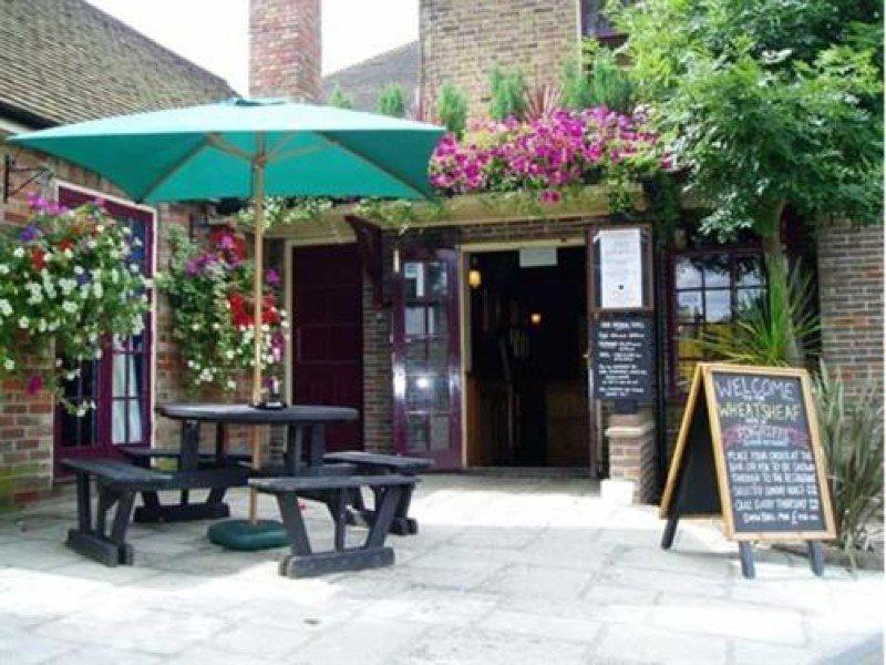 The Wheatsheaf Inn Cuckfield Dış mekan fotoğraf